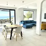 Villa Balchik Villa *